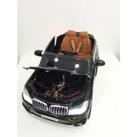 Электромобиль RiverToys BMW E002KX - Фото 12